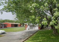 Pre-foreclosure in  N Walnut Dr Greenfield, IN 46140