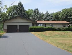 Pre-foreclosure in  Sheffield Dr Belvidere, IL 61008