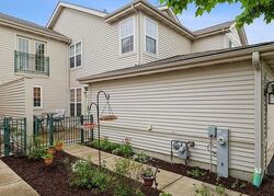 Pre-foreclosure in  Cherrywood Ct Fox Lake, IL 60020