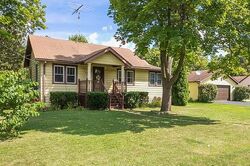 Pre-foreclosure in  W Crissy Ave Zion, IL 60099
