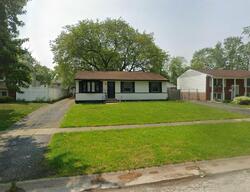 Pre-foreclosure in  IRVING PL University Park, IL 60484