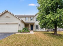 Pre-foreclosure in  Lindgren Trl Aurora, IL 60503