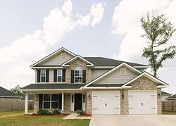 Pre-foreclosure in  Drayton Ct Midway, GA 31320