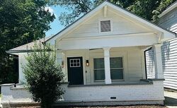 Pre-foreclosure in  Mcdaniel St Sw Atlanta, GA 30310