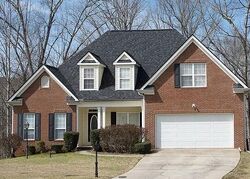 Pre-foreclosure in  Bluff Creek Overlook Douglasville, GA 30135