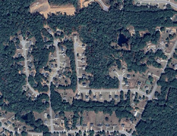 Pre-foreclosure in  Clearwater Dr Jackson, GA 30233