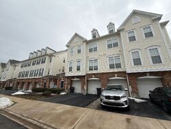 Pre-foreclosure in  Kylewood Way Gainesville, VA 20155