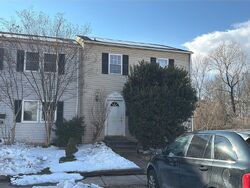 Pre-foreclosure in  Old Hickory Ct Manassas, VA 20110