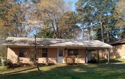 Pre-foreclosure in  Fernwood Dr Benton, AR 72015
