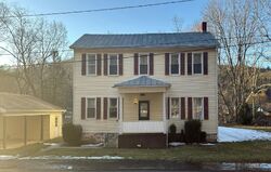 Pre-foreclosure in  Temperance Row Barton, MD 21521