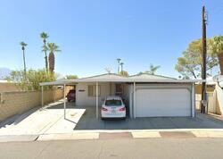 Pre-foreclosure in  Barcelona Dr Thousand Palms, CA 92276