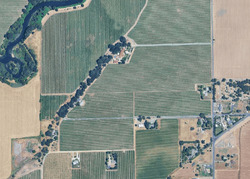  N Tretheway Rd, Lockeford CA