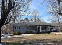  Walnut Dr, Granite Falls NC