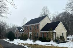 Pre-foreclosure Listing in Woodfield Rd GAITHERSBURG, MD 20882