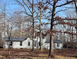 Pre-foreclosure in  Carole Anne Dr Woodbury, TN 37190