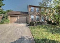 Pre-foreclosure in  Crown Vetch Dr Independence, KY 41051