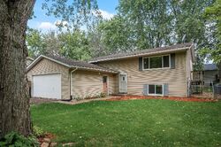  Emerald Trl, Farmington MN