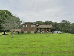 Pre-foreclosure in  Noel Dr Cadiz, KY 42211