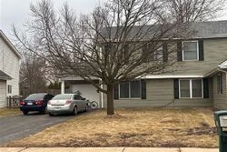 Pre-foreclosure Listing in Andover Cir AURORA, IL 60504