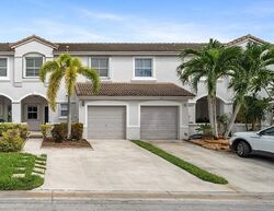 Pre-foreclosure in  Sw 1st Mnr Hollywood, FL 33027