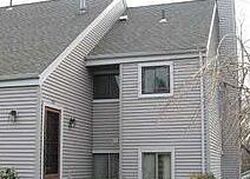 Pre-foreclosure in  Hollister Way S Glastonbury, CT 06033