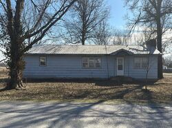 Pre-foreclosure in  E Microlite St Buffalo, KS 66717