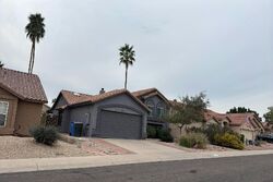 Pre-foreclosure in  E Ute St Phoenix, AZ 85044