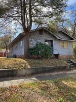 Pre-foreclosure in  Park Ave Birmingham, AL 35217