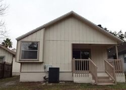  Townsquare Dr, Jacksonville FL