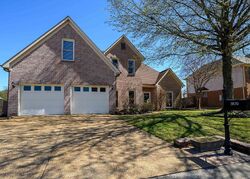 Pre-foreclosure in  Lighthouse Ln Arlington, TN 38002