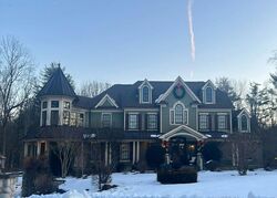 Pre-foreclosure in  Carriage Hill Dr Colts Neck, NJ 07722