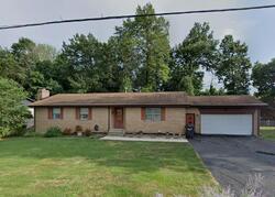  Redbud Ln, Danville IL