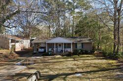Pre-foreclosure in  Crestview St Opelika, AL 36801