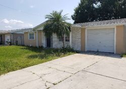 Pre-foreclosure in  Atlantis Dr Holiday, FL 34691