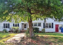  Moorefield Dr, Talladega AL