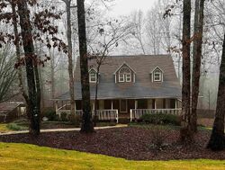 Pre-foreclosure in  Heritage Ln Springville, AL 35146