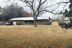 Pre-foreclosure in  Phillips Pl Fairhope, AL 36532