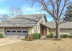  Old Orchard Ln, Montgomery AL