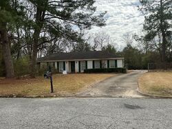 Pre-foreclosure in  Burkelaun Dr Montgomery, AL 36111
