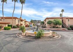 Pre-foreclosure in  N 12th Ct Unit 3 Phoenix, AZ 85020
