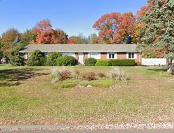 Pre-foreclosure in  Trout Stream Dr Vernon Rockville, CT 06066