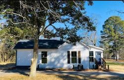 Pre-foreclosure in  E Johnson St Temple, GA 30179