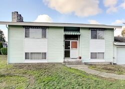 Pre-foreclosure in  S Cedar St Tacoma, WA 98405