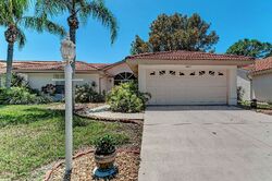 Pre-foreclosure in  Oak Jay Ln Englewood, FL 34224