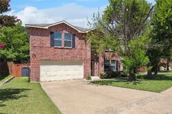 Pre-foreclosure in  Quail View Dr Mckinney, TX 75071