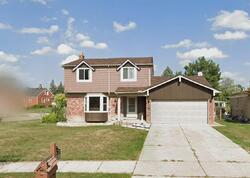  Forbes Dr, Sterling Heights MI