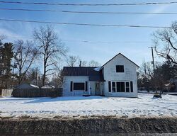 Pre-foreclosure in  W Green St Hastings, MI 49058