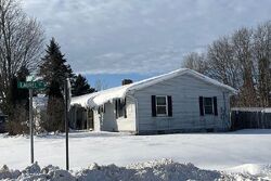 Pre-foreclosure in  S Hamon St Walkerville, MI 49459
