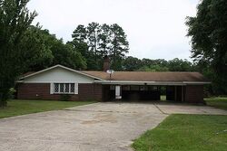 Pre-foreclosure in  Maple St Coushatta, LA 71019