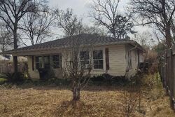Pre-foreclosure in  Highway 40 E Independence, LA 70443